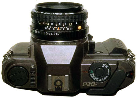 Элементы управления зеркальной фотокамеры Pentax P30T.