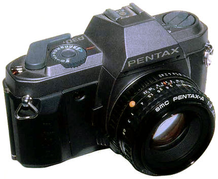 Pentax P30T — пленочная 35-мм SLR-фотокамера с экспозиционной автоматикой (для новичков).