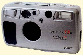 Компактная фотокамера с объективом Сarl Zeiss T* Tessar («орлиный глаз») Yashica T5.