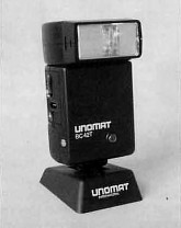 Профессиональный блиц Unomat BC42T (ведущее число 42).