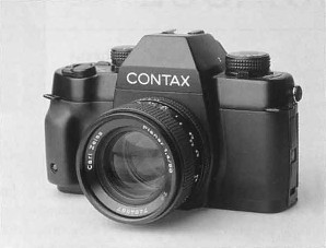 Зеркальная фотокамера Contax ST