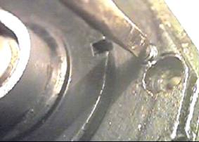 Разборка фотоаппарат Киев-4, упорный винт корпуса затвора