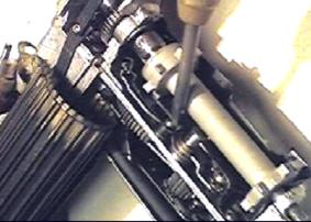 Разборка фотоаппарат Киев-4, тормозной механизм выдержек